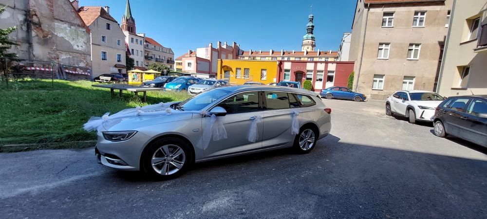 Ozdoba ślubna na auto