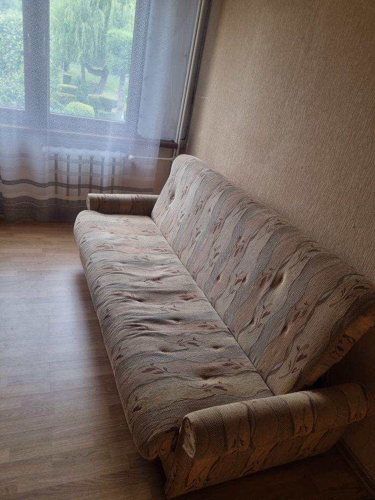 Wersalka oddam za darmo