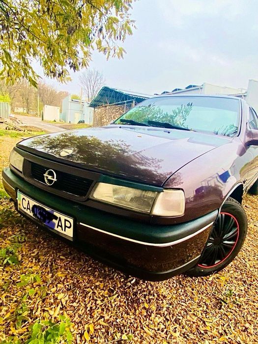 Продам Опель Вектра А 1,8 моно інжектор