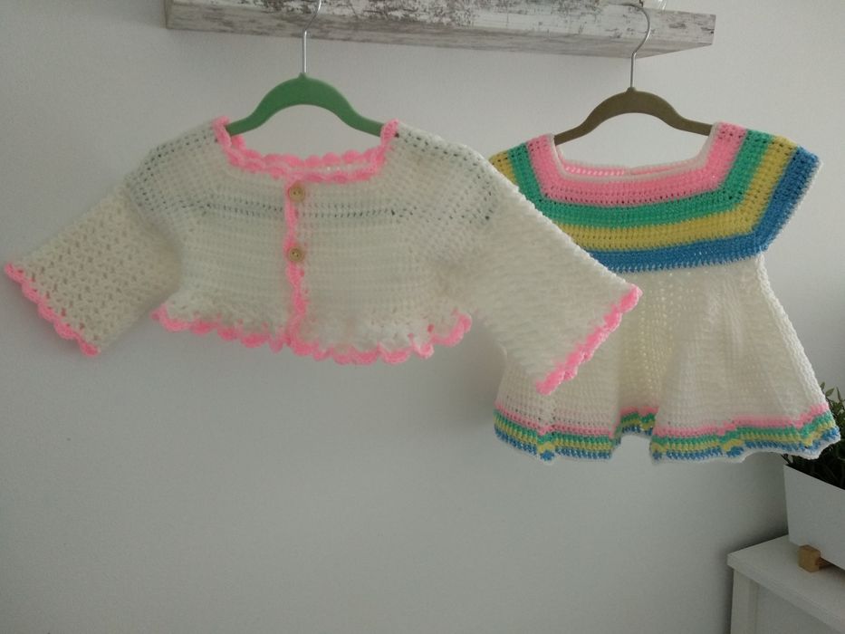 Roupas de bebé em crochet