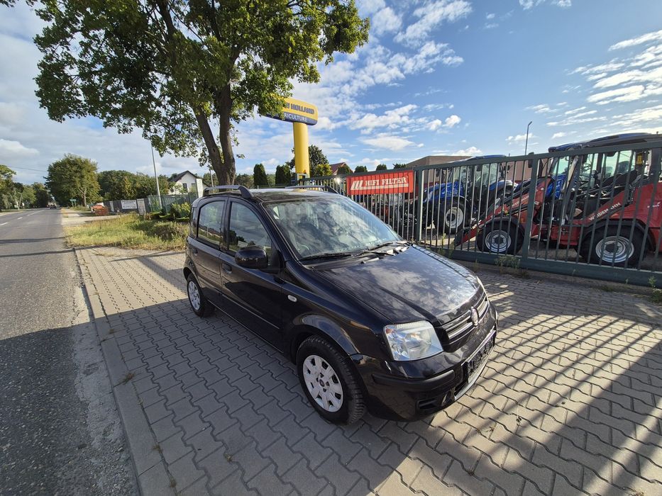 * Fiat Panda * 1.2 benzyna * Klimatyzacja * Wspomaganie City * 2010 r