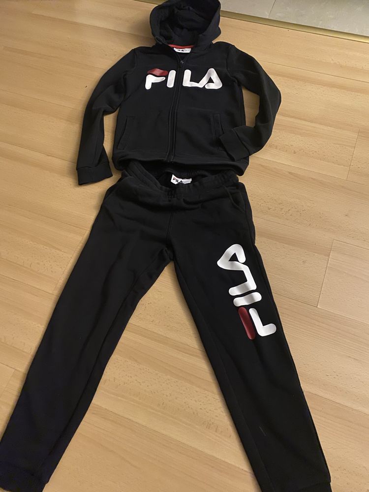 Dres Fila 146/152 zadbany
