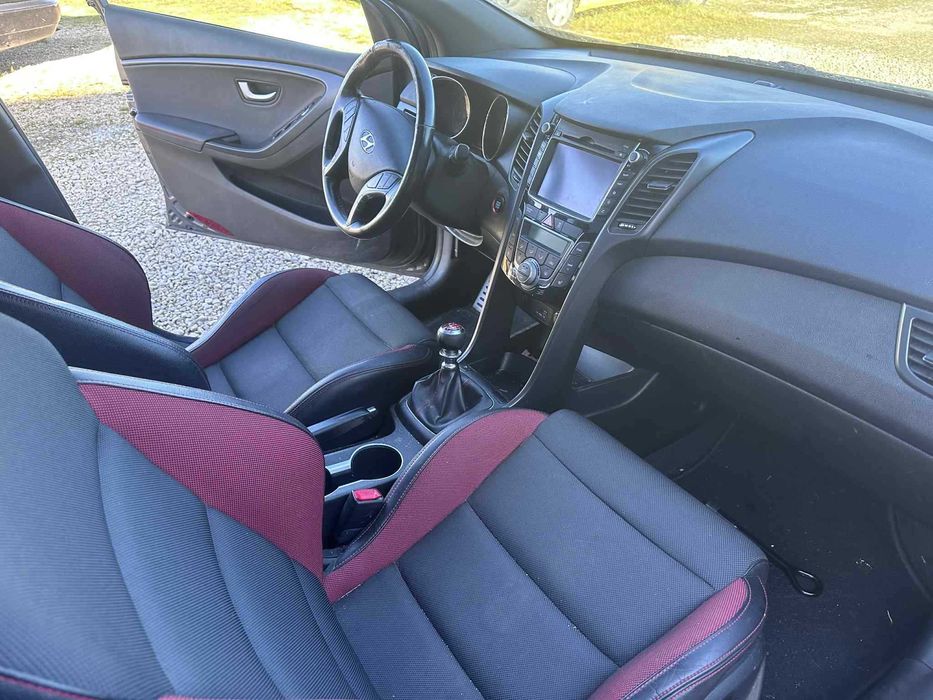 Hyundai i30 1,6 Turbo 186 KM ! Panorama Dach ! Nawigacja ! Kamera !