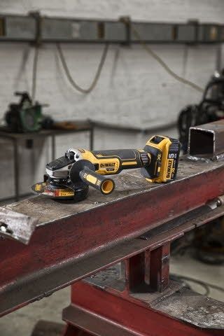 Dewalt Szlifierka Kątowa 125mm 18v Dcg405p2 Akumulator 2x5ah