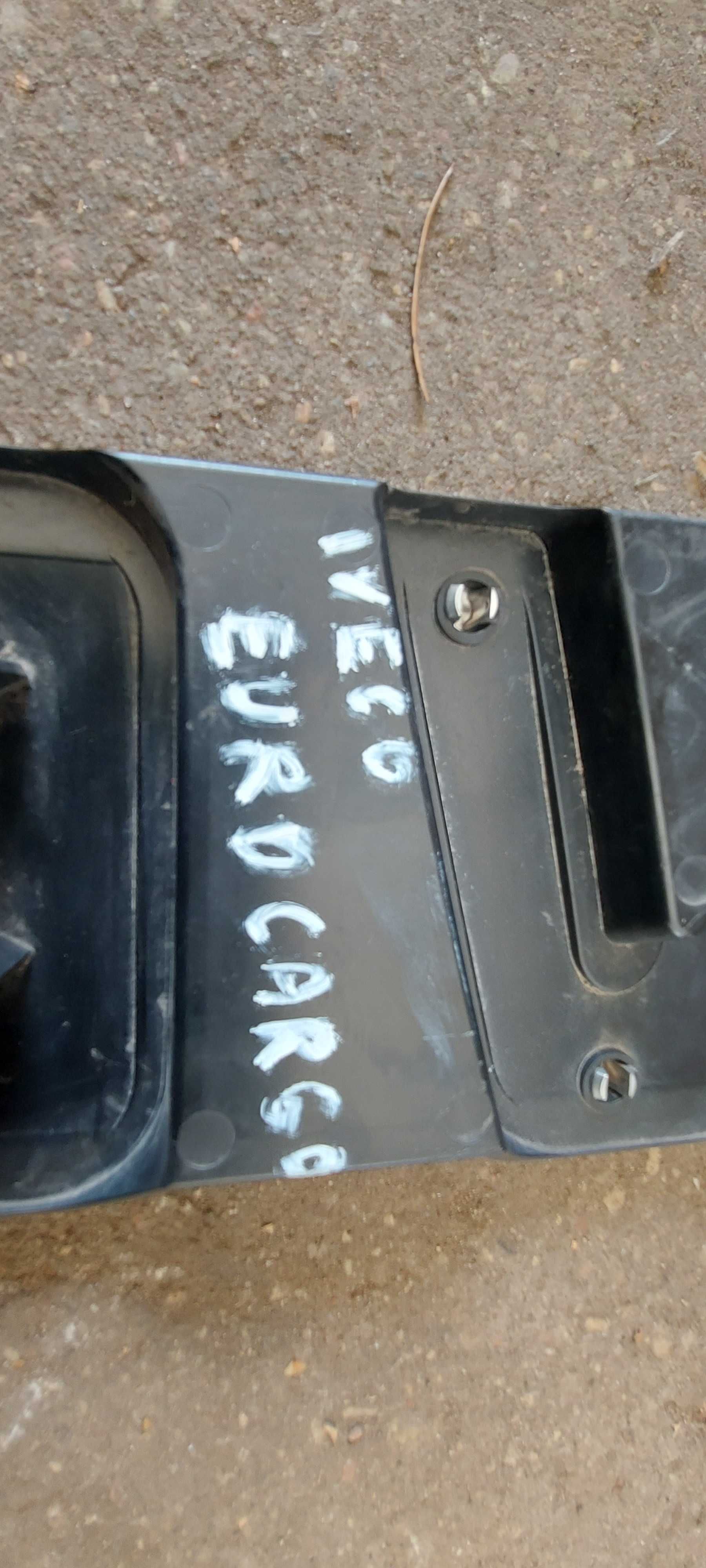 Iveco emblemat znaczek napis