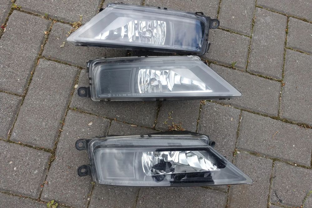 HALOGEN PRAWY LEWY TIGUAN II 5NA