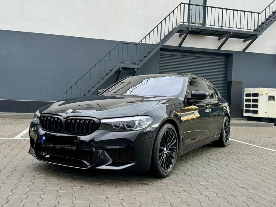 Продам очень классное авто. Ухоженное , красивое авто