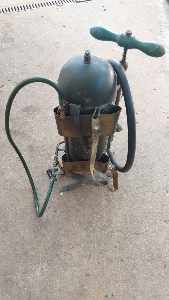 Pulverizador/Máquina Sulfatar Antigo Cobre "Rocha"