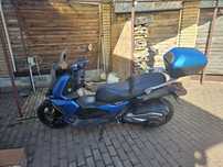 Продам скутер bmw c400x