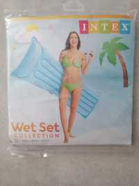 Nowy materac do pływania firmy Intex wet set