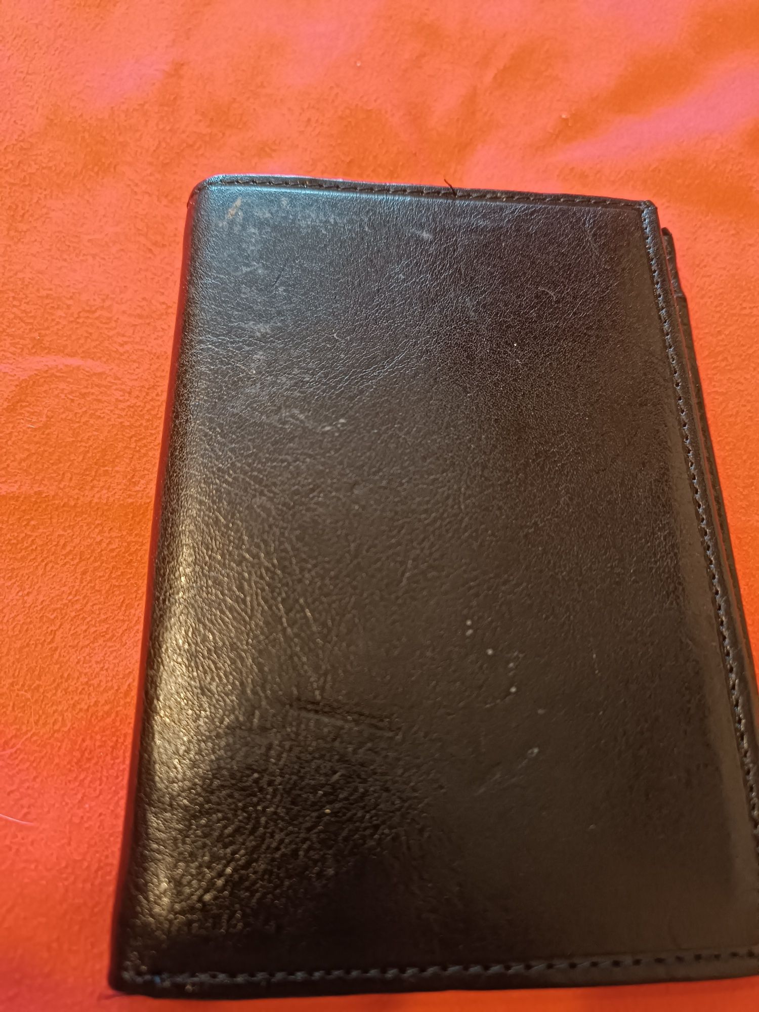 Okazja czarny portfel elegancki