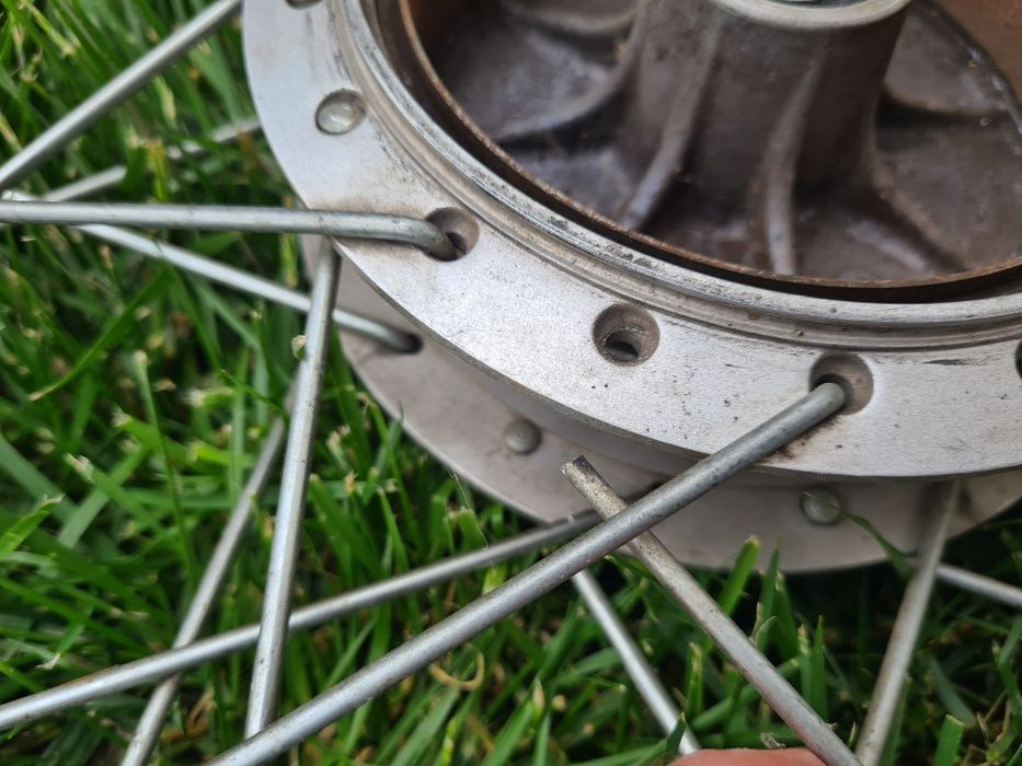 Yamaha YBR 125 заднє спицьоване колесо