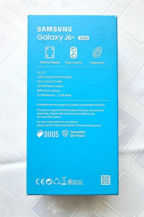 Puste pudełko po smartfonie Samsung Galaxy J6+