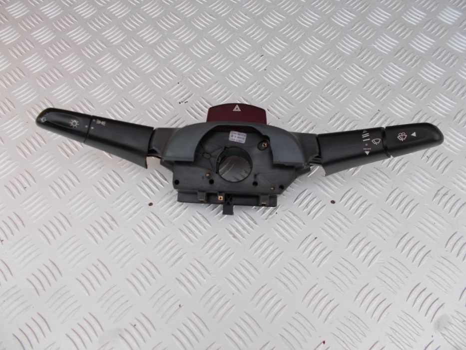 Mercedes Sprinter włącznik przełącznik świateł kierunkowskazów wyciera