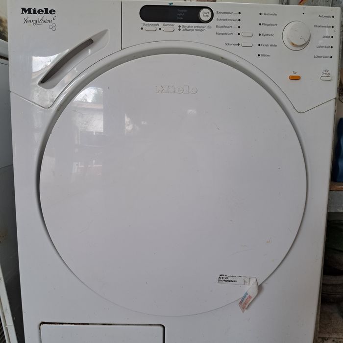 Сушильні машина Miele
