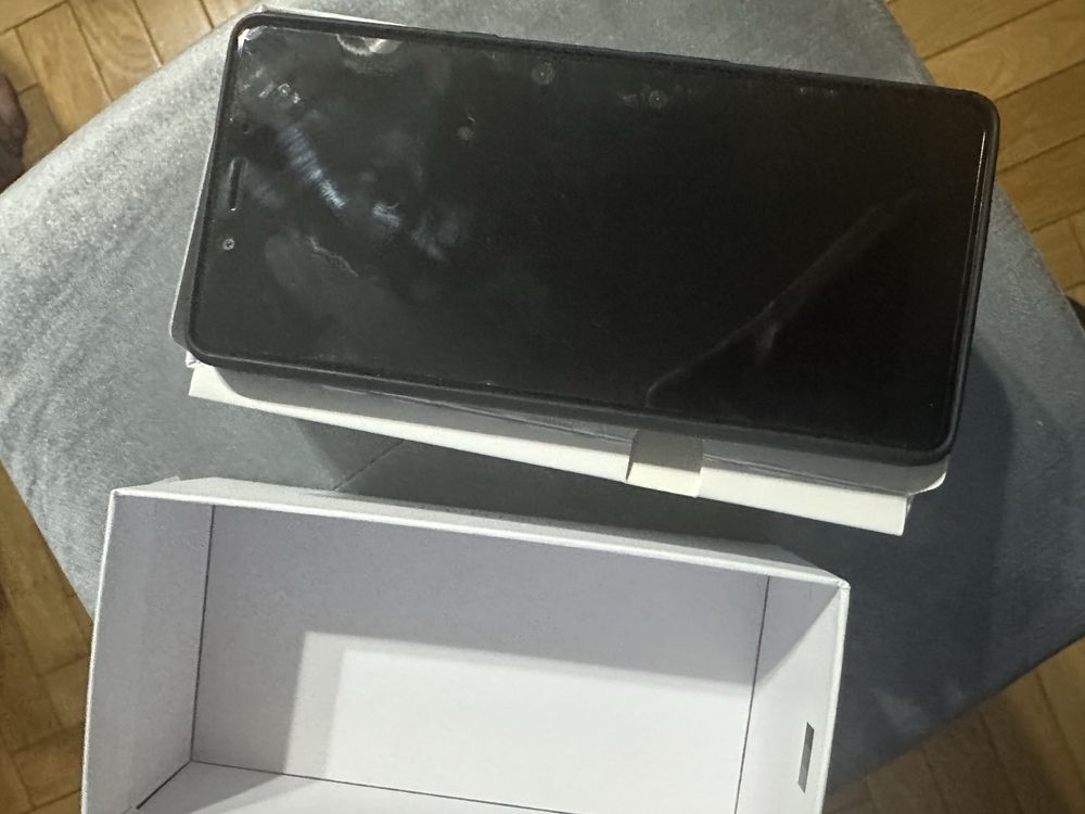 Telefon Sony Xperia L3