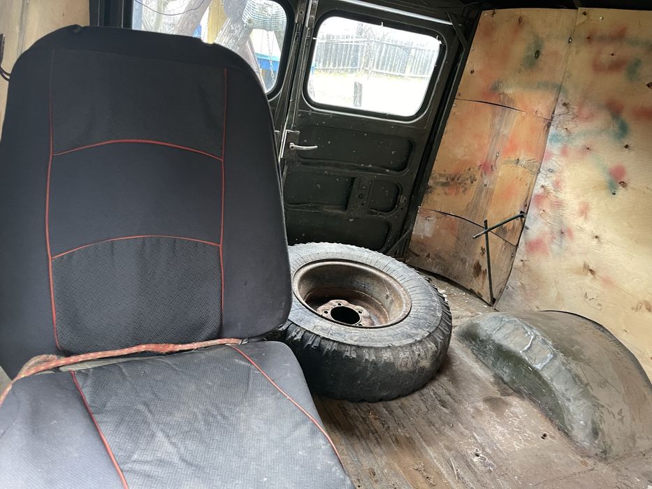 Уазик буханка під запчастини на ходу