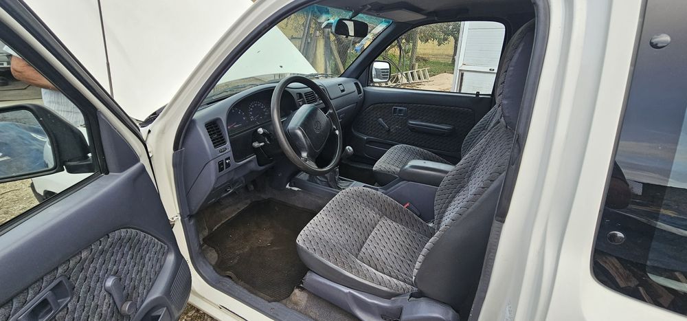 Toyota hilux 2.4 kingcab 2000
