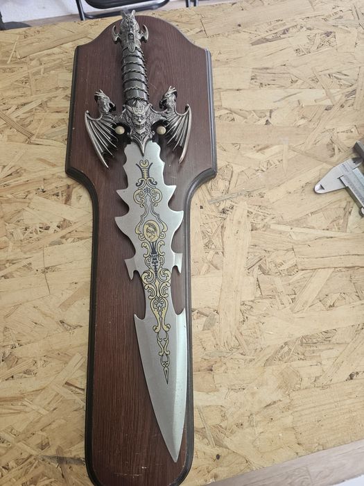 Espada decorativa