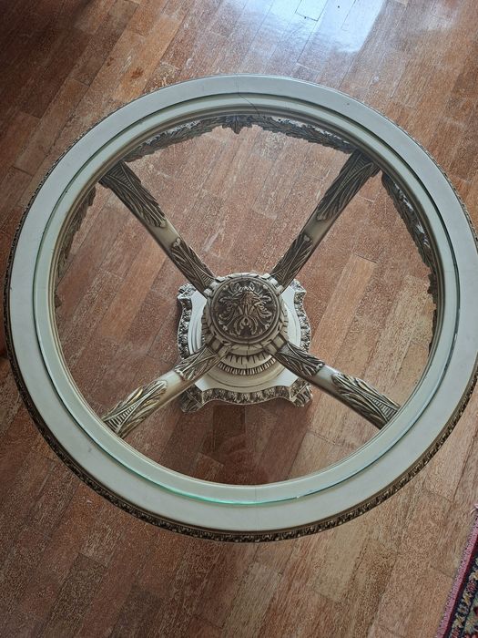 Mesa de centro em madeira como nova