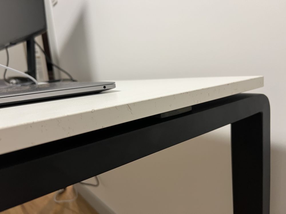 Biurko computerowe 140x80