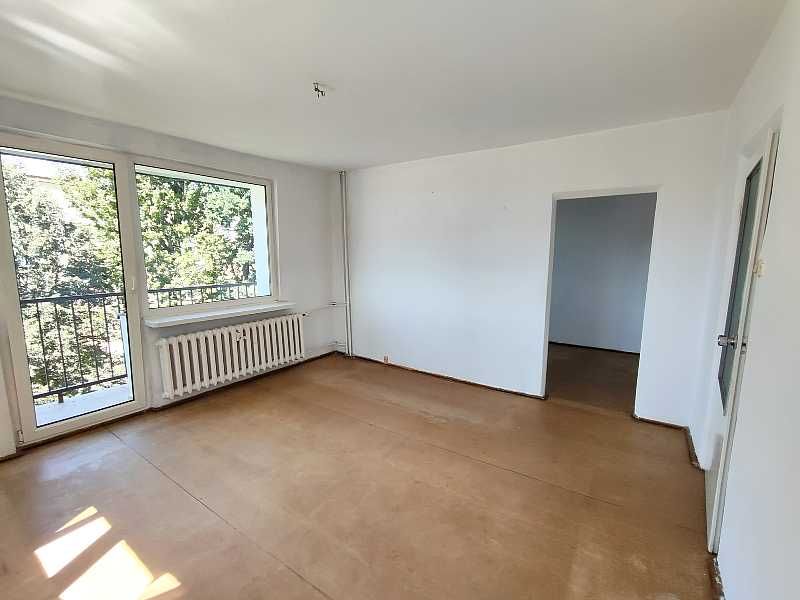 Czteropokojowe w niskim bloku Chorzów Batory ul. Jubileuszowa