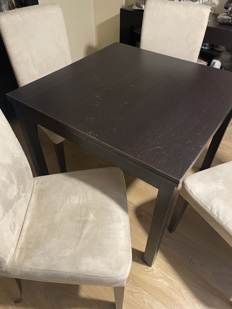 Mesa de Jantar Ikea e 4 cadeiras