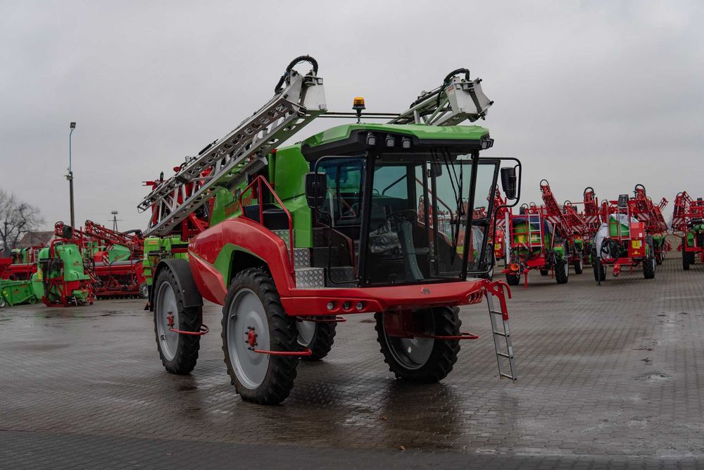 Opryskiwacz samojezdny Krukowiak Herkules 4000