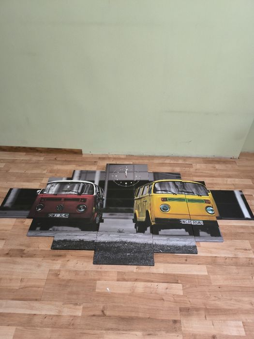Zegar ścienny z obrazkami