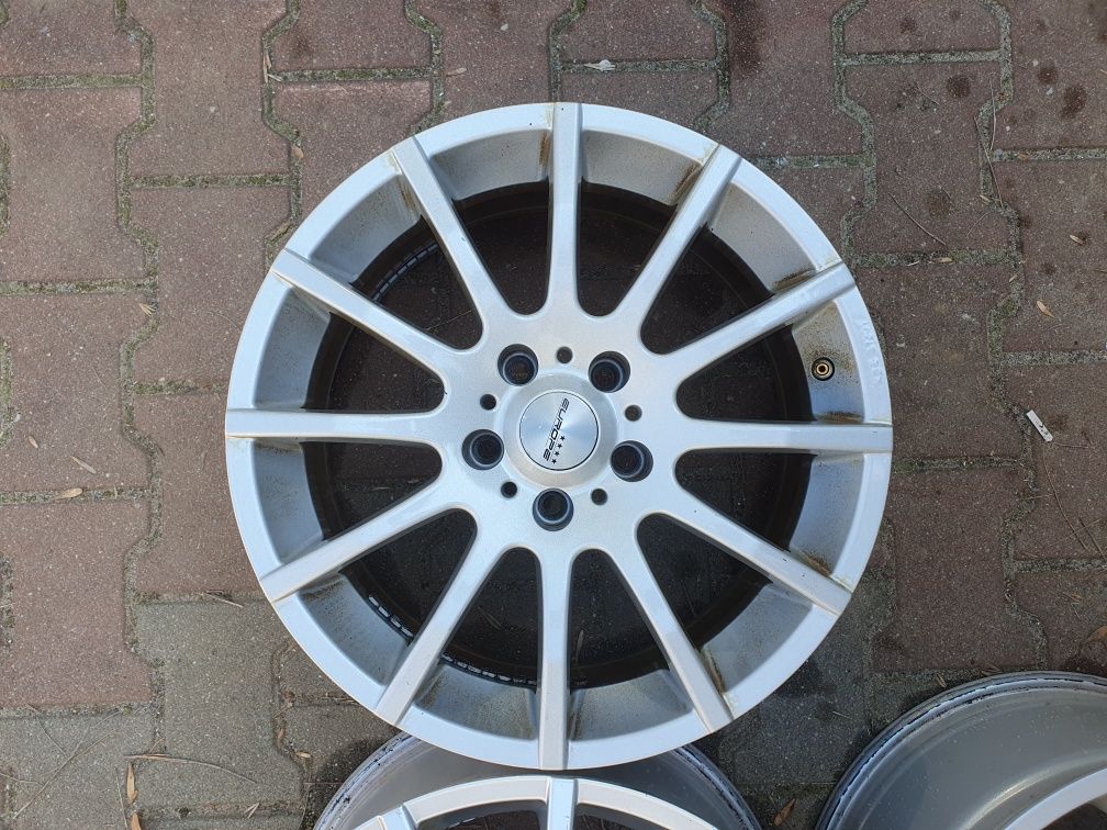 Felgi Aluminiowe 17" Renault Toyota Mazda  5x114.3 Et38