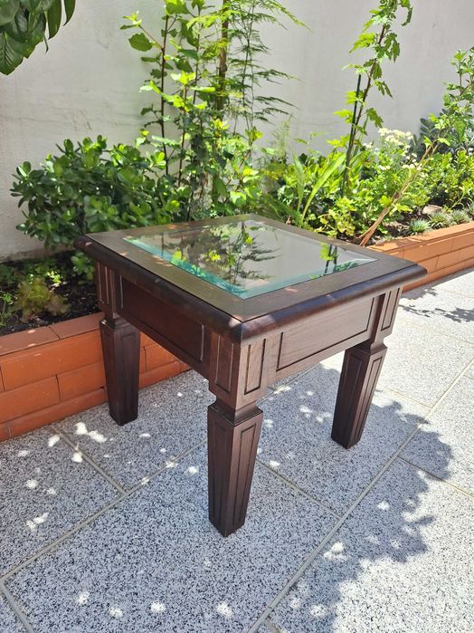 Mesa de mogno antiga