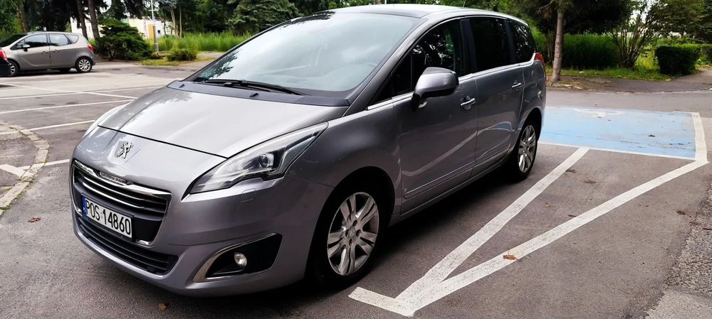 Peugeot 5008 krajowy, gwarancja przebiegu, serwisowany.