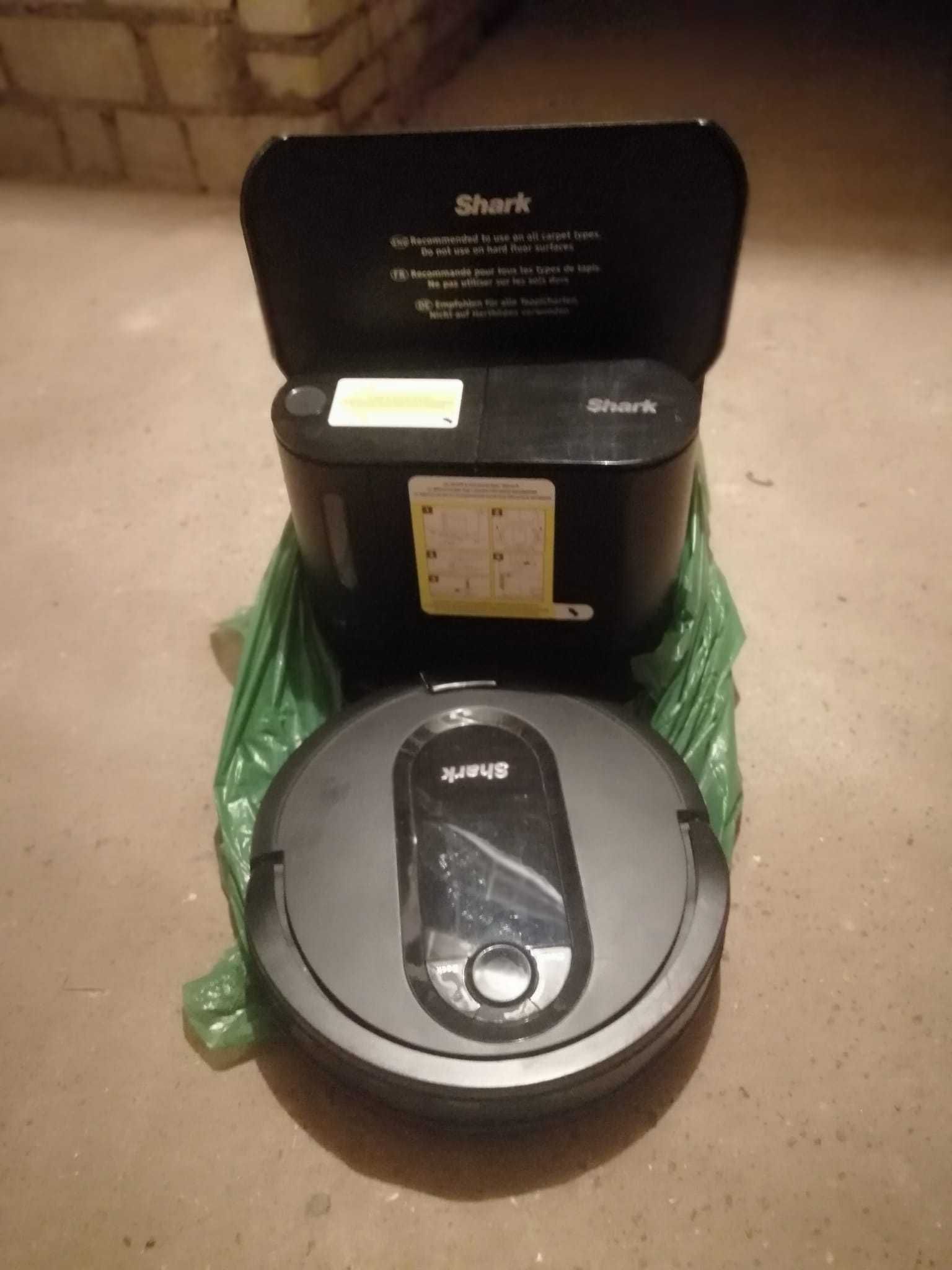 Robot sprzątający Shark RV1100S1EU