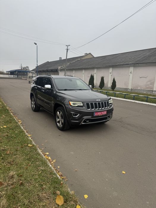 Продам Jeep Grand Cherokee Overland 2016 рік