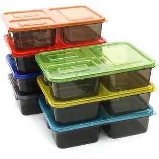 Siedmiopak Lunch Box z kolor. pokrywkami. Zestaw 7 szt. po 4 zł sztuka