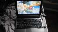 Продам недорого нетбук (маленький ноутбук) Acer Aspire one KAV60