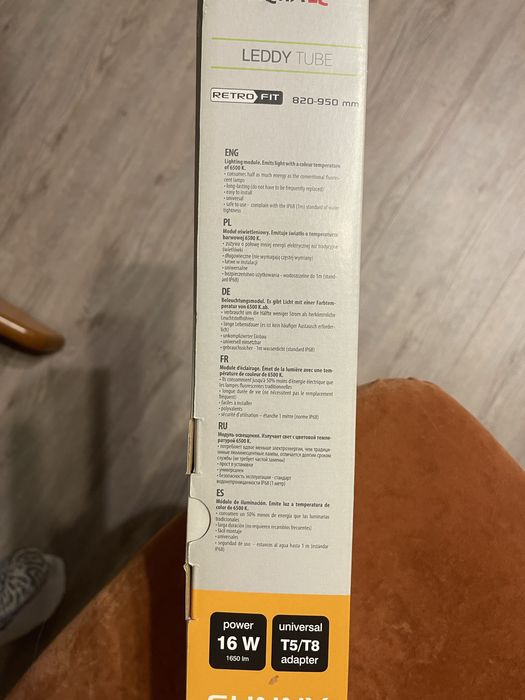 Oświetlenie akwariowe Aquael LEDDY TUBE RetroFit PLANT 16W