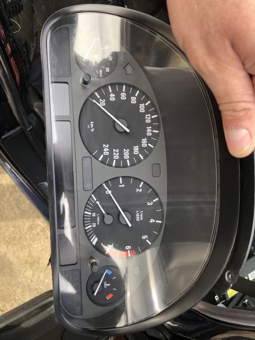 Приборка BMW e 38, 53