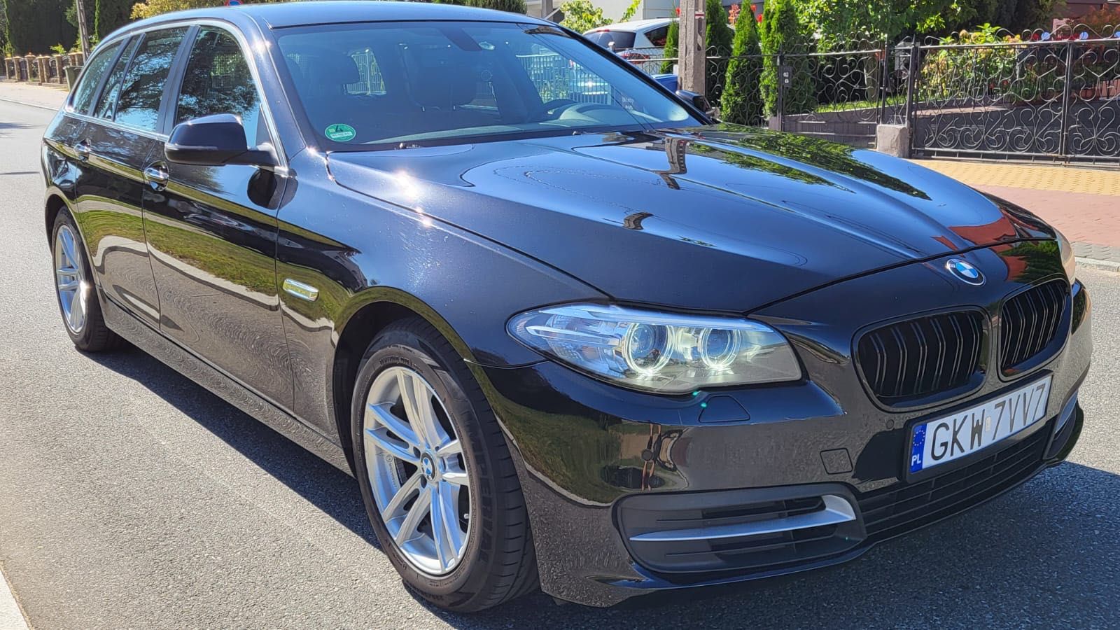 BMW / Seria 5 / 520d Touring / Skóra / Xenon / 190 KM