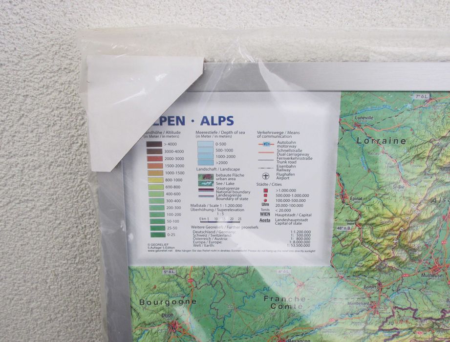 3D Mapa de relevo dos Alpes 1:200.000 com moldura de alumínio