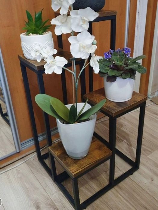 Stojak Metalowy Kwietnik Nowoczesny Na Kwiaty 4 Półki Solidny LOFT