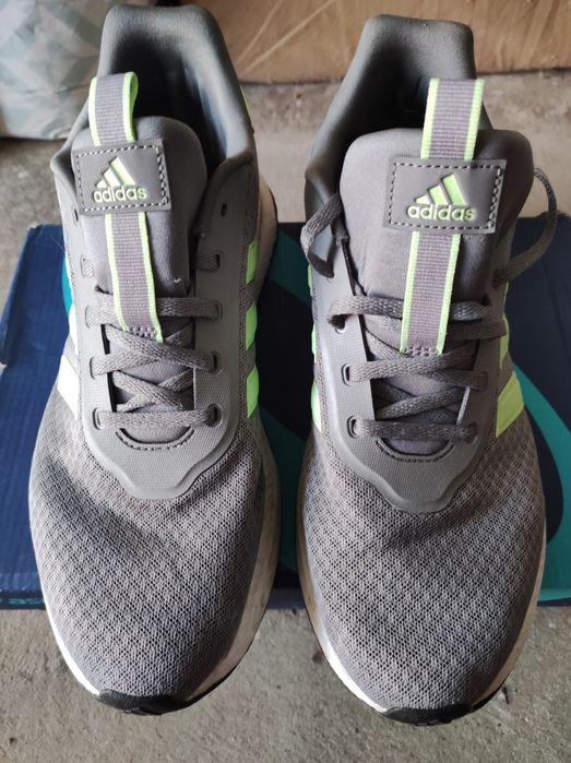 Продам кросівки чоловічі. ADIDAS..