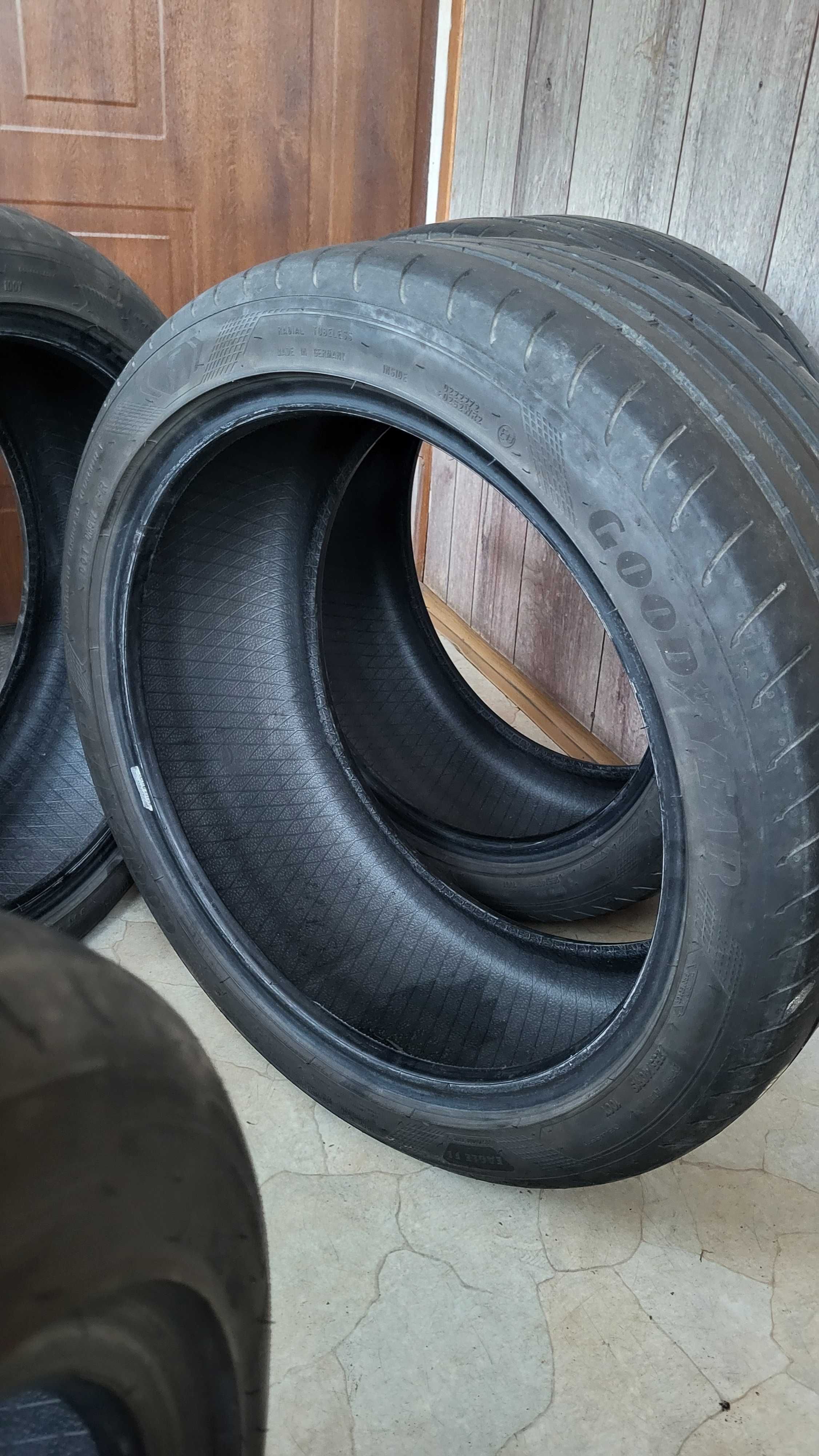 Goodyear Eagle F1 Asymmetric 5  - Opony  255/40/R19 4 szt.