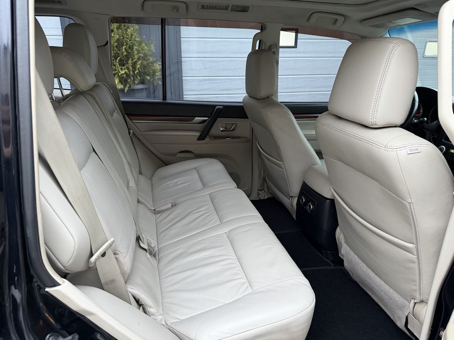 Mitsubishi Pajero Wagon 2009 3.0AT 4WD