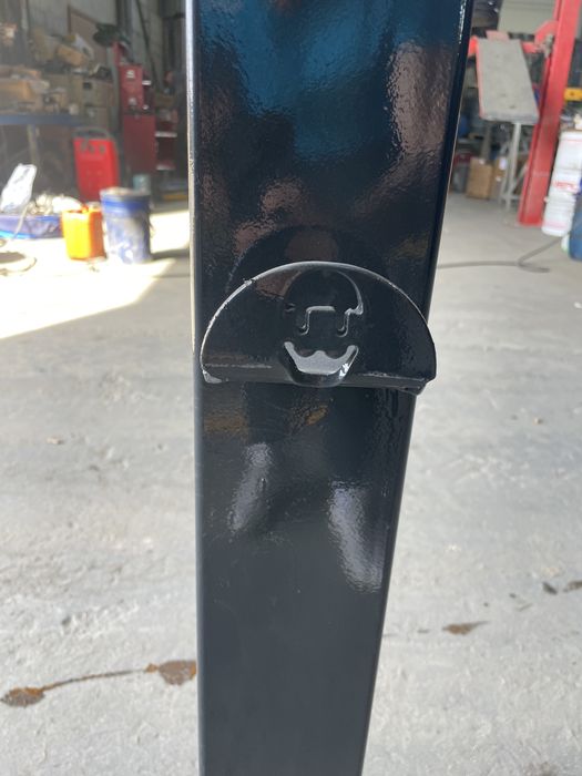 Pedestal carregador eletrico