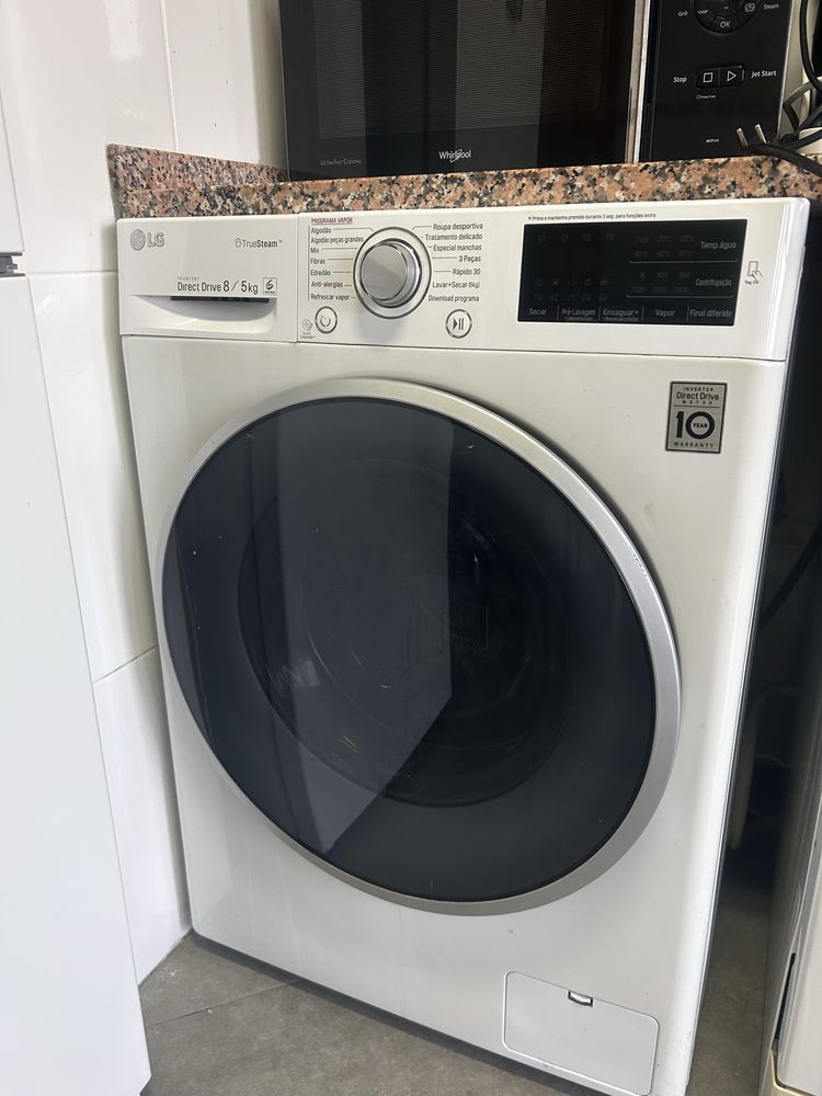 Maquina de lavar e secar LG 8/5 kg impecavel