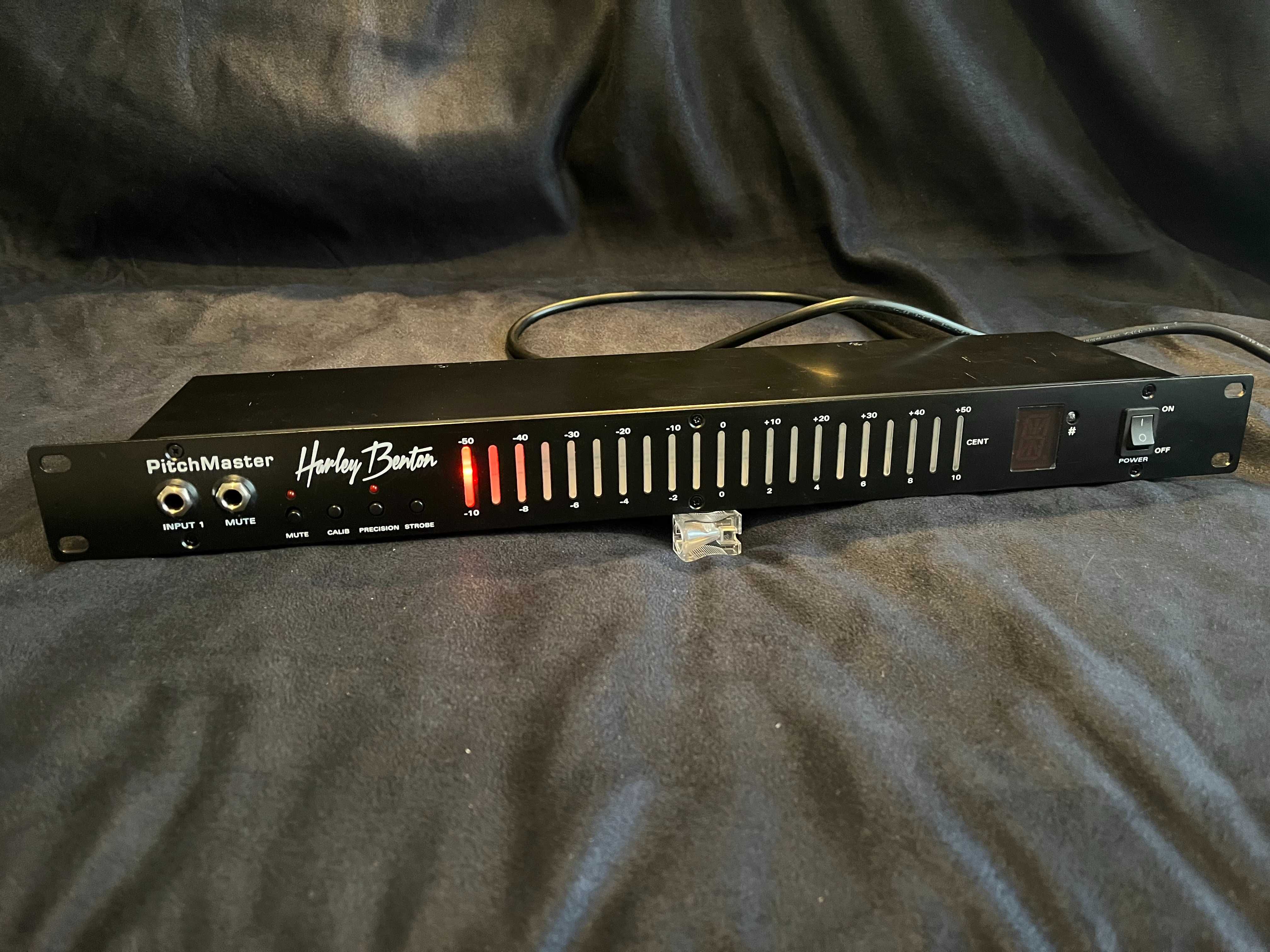 Pitch Master - Harley Benton - tuner rack