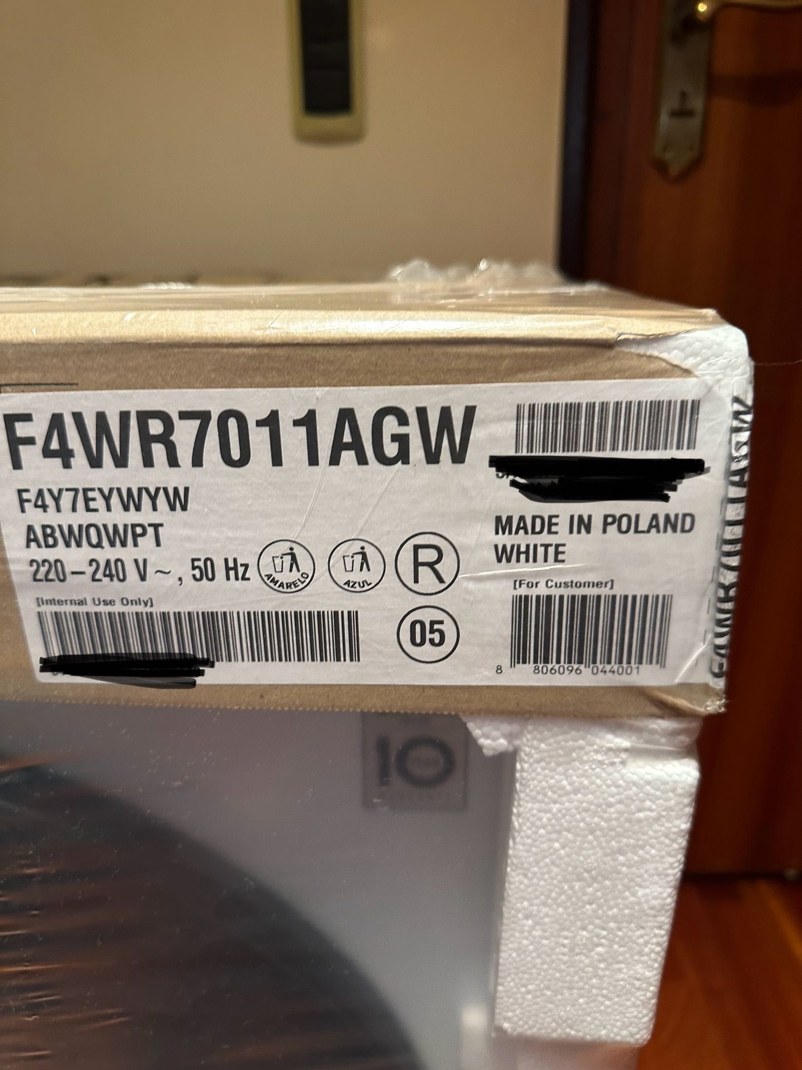 Máquina de Lavar Roupa LG (11 kg - 1400 rpm)