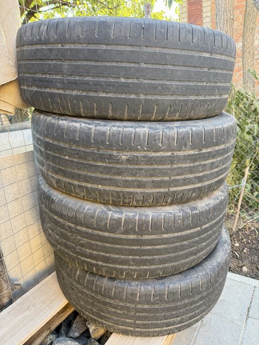 Шини літні Continental ContiEcoContact 5 215/55 R17 94V