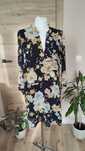 Granatowa prosta sukienka litera A w kwiaty H&M L